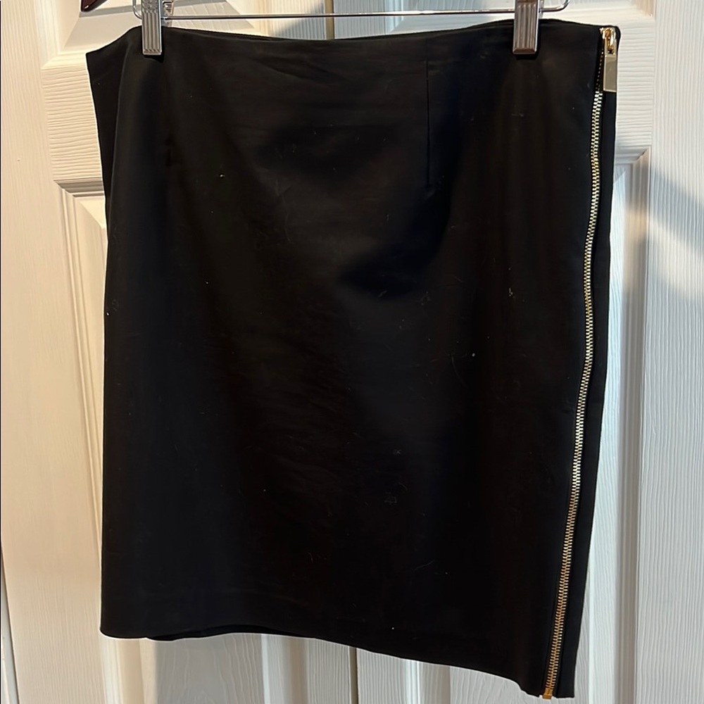 Vince Camuto Black Side Zip Skirt